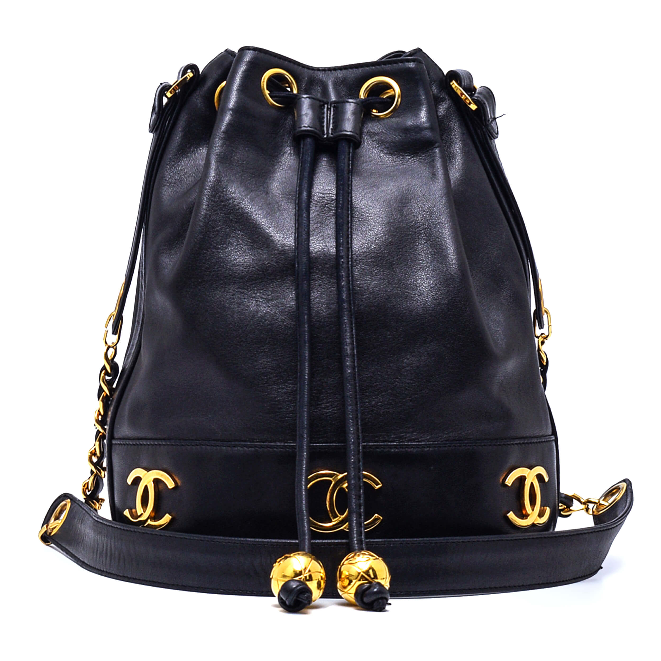 Chanel - Black Lambskin Leather Triple Vintage CC Bucket Bag